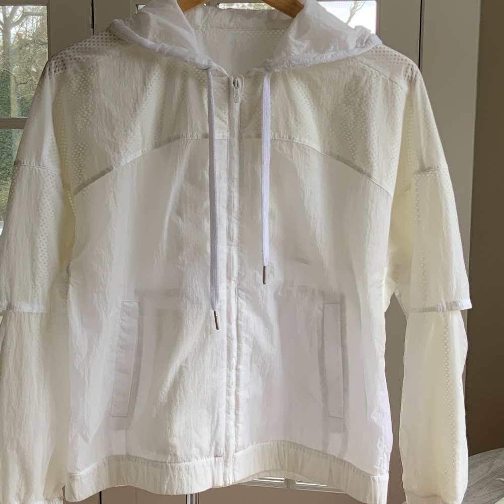 lululemon running Windbreaker Utility Jacket (Small)